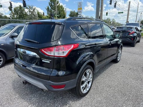 Used 2015 Ford Escape Titanium w/ Equipment Group 301A FWD image 4