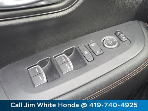 Certified 2024 Honda HR-V Sport image 27