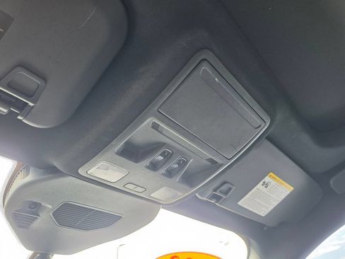 Used 2023 Ford Escape ST-Line w/ Tech Pack #1 FWD image 33