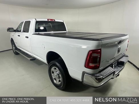 Used 2021 RAM 2500 Tradesman w/ Chrome Appearance Group AWD/4WD image 8