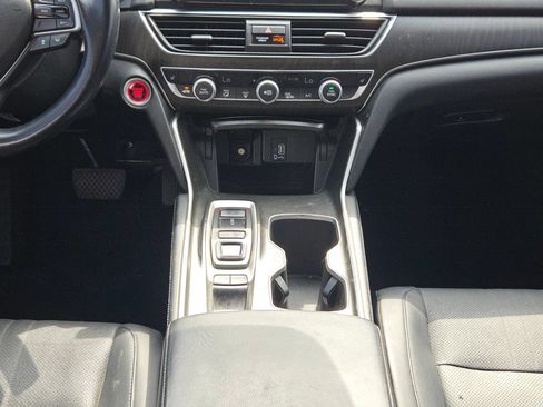 Used 2018 Honda Accord EX-L image 19