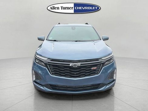 Used 2024 Chevrolet Equinox RS FWD image 2