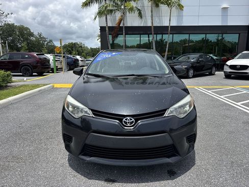Used 2014 Toyota Corolla LE FWD image 29