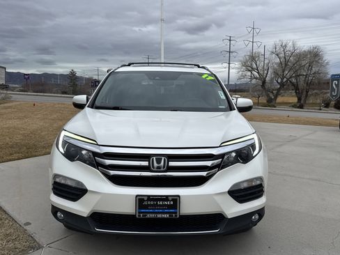 Used 2017 Honda Pilot Elite image 9