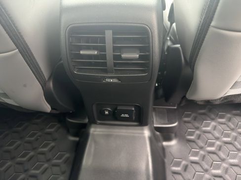 Used 2026 Ford Bronco Sport Badlands image 17