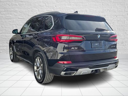 Used 2021 BMW X5 xDrive40i w/ Premium Package 3 image 4