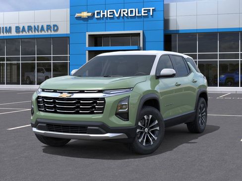 New 2026 Chevrolet Equinox LT w/ Convenience Package II image 6