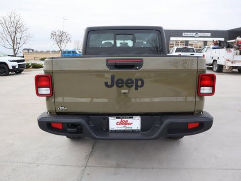 New 2026 Jeep Gladiator Sport image 20