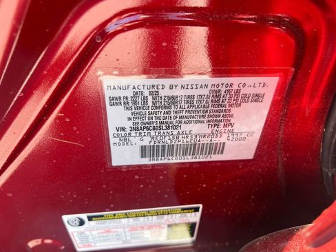 Certified 2025 Nissan Kicks SV AWD/4WD image 30