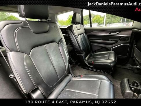 Used 2021 Jeep Grand Cherokee L Limited AWD/4WD image 21