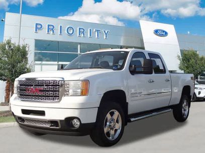 Used 2014 GMC Sierra 2500 Denali w/ Suspension Package, Off-Road
