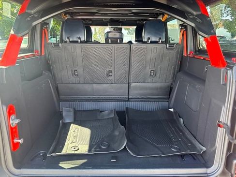 Used 2022 Ford Bronco Raptor AWD/4WD image 28