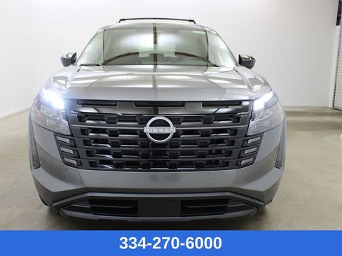 New 2026 Nissan Pathfinder SV image 6