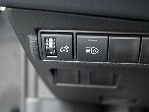 Certified 2025 Toyota Corolla Cross LE image 13