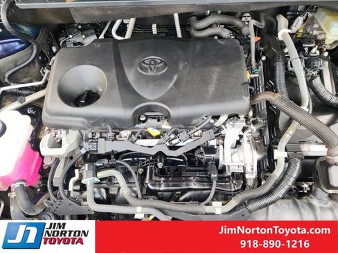 Used 2021 Toyota Highlander Platinum FWD image 32