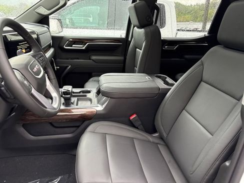 New 2026 GMC Sierra 1500 Elevation w/ Elevation Premium Package AWD/4WD image 4