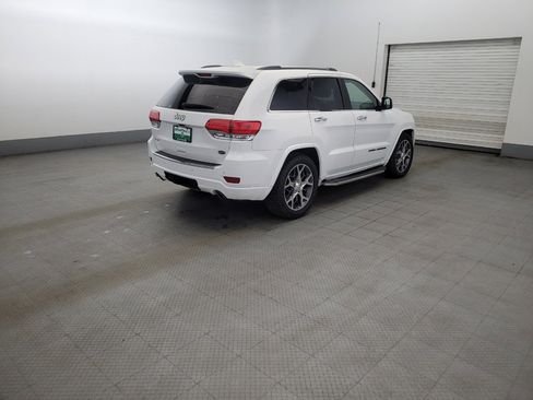 Used 2020 Jeep Grand Cherokee Overland AWD/4WD image 9