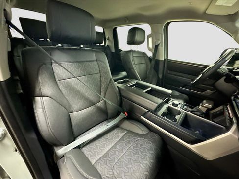 Used 2024 Toyota Tundra SR5 w/ SR5 Premium Package AWD/4WD image 27