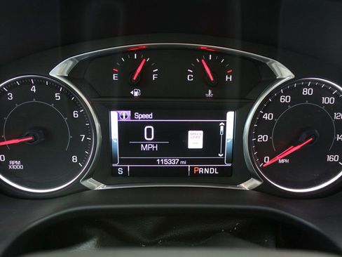 Used 2017 GMC Acadia SLT image 11