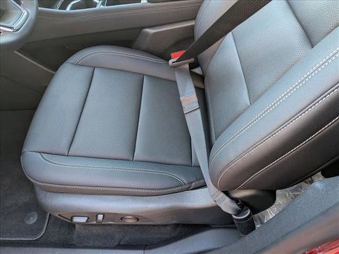 New 2026 Chevrolet Traverse LT w/ Midnight/Sport Edition image 4