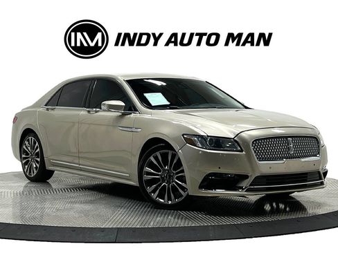 Used 2017 Lincoln Continental Select w/ Climate Package FWD image 2