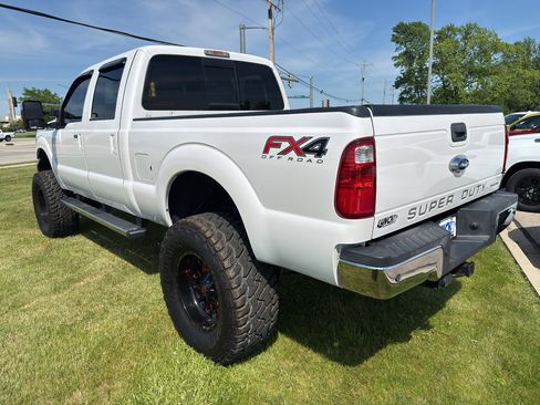 Used 2015 Ford F250 Lariat w/ Chrome Package AWD/4WD image 3
