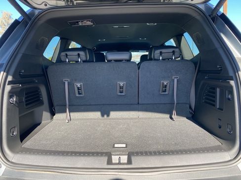 New 2025 GMC Acadia Elevation w/ Elevation Premium Package image 25