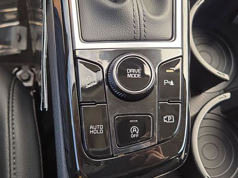 Certified 2025 Kia Sportage EX w/ Premium Package image 35