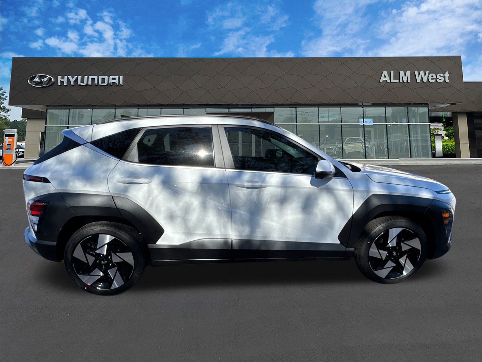 New 2026 Hyundai Kona Limited FWD image 5