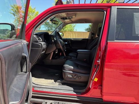 Used 2017 Toyota 4Runner TRD Pro AWD/4WD image 11