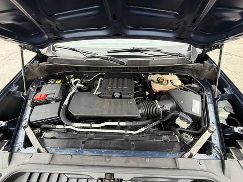 Used 2021 Chevrolet Silverado 1500 Custom image 24