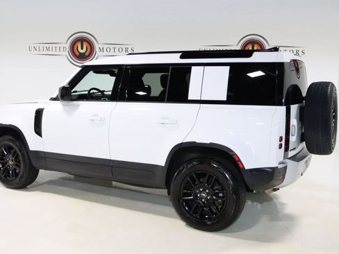 Used 2025 Land Rover Defender 110 S image 3