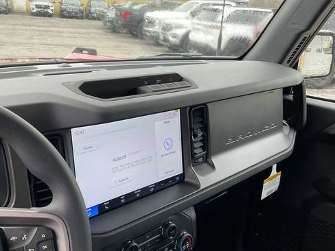 Used 2025 Ford Bronco 4-Door image 23