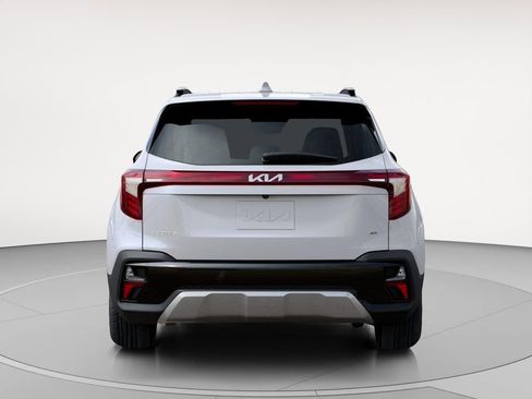 New 2026 Kia Seltos SX w/ SX Sunroof Package image 13