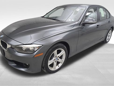 Used 2015 BMW 328i xDrive Sedan AWD/4WD image 6