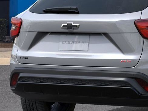 New 2026 Chevrolet Trax RS FWD image 39