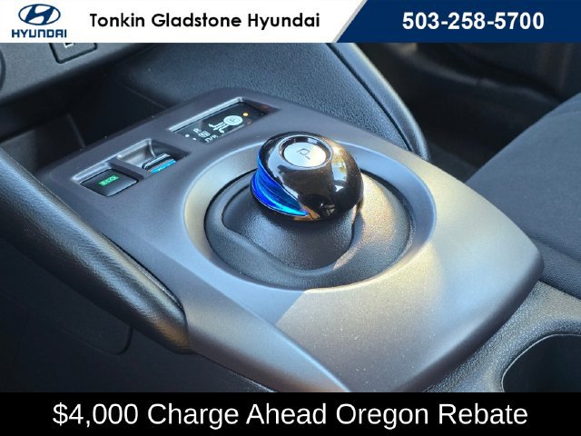 Used 2025 Nissan Leaf S FWD image 35