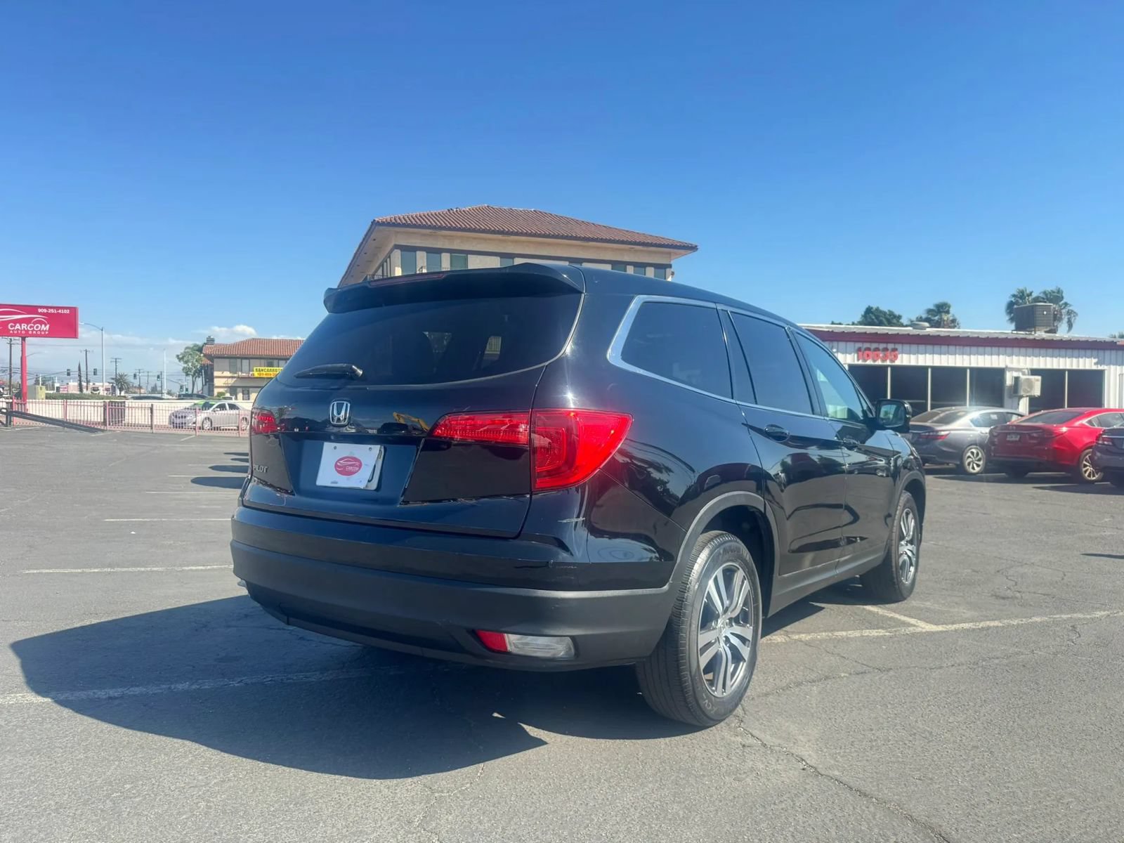Used 2017 Honda Pilot EX-L image 9