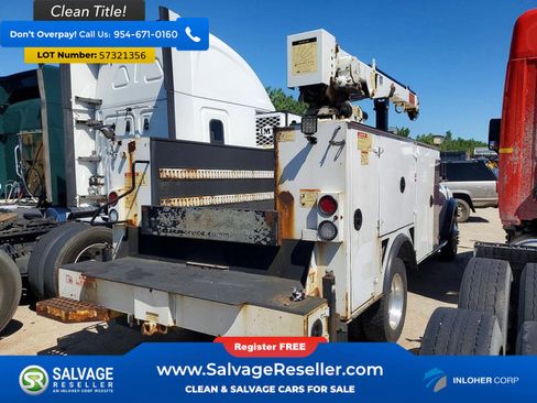 Used 2017 RAM 5500 Tradesman w/ Power & Remote Entry Group RWD image 4