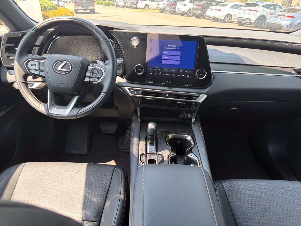 Used 2023 Lexus RX 350 Premium w/ Accessory Package (Z1) FWD image 2