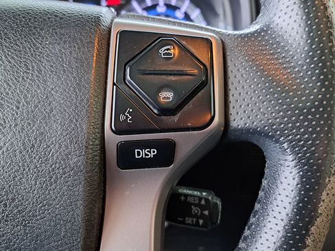 Used 2016 Toyota 4Runner Limited image 11