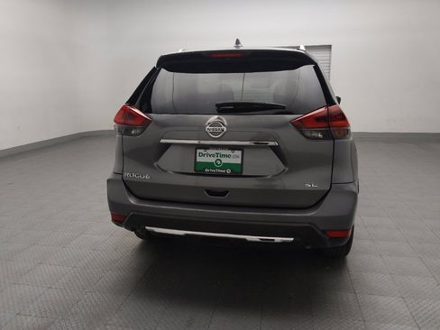 Used 2018 Nissan Rogue SL FWD image 7