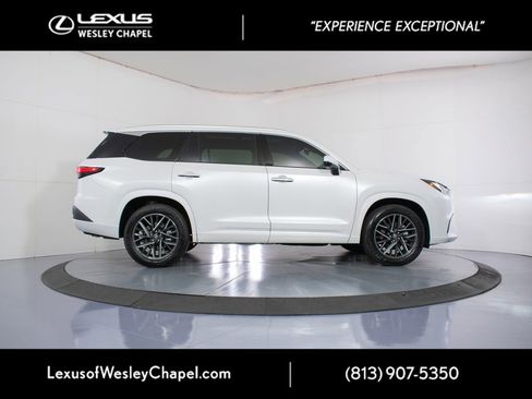 New 2026 Lexus TX 350 AWD image 2