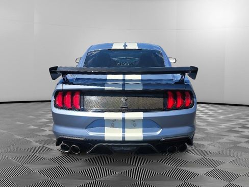 Used 2022 Ford Mustang Shelby GT500 w/ Carbon Fiber Track Pack RWD image 6