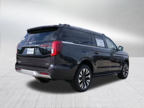 New 2025 Ford Expedition Max Platinum w/ Platinum Ultimate Package image 3