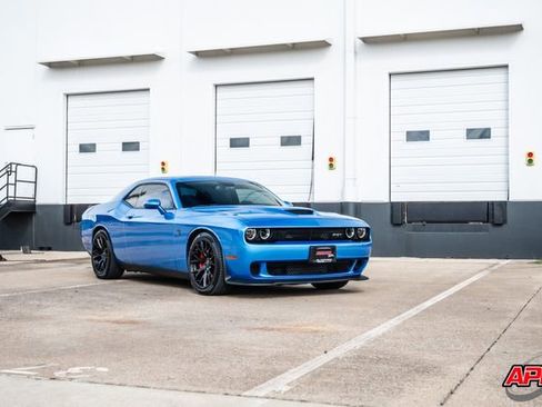 Used 2015 Dodge Challenger SRT Hellcat image 58