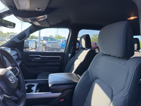 Used 2024 RAM 1500 Big Horn AWD/4WD image 27