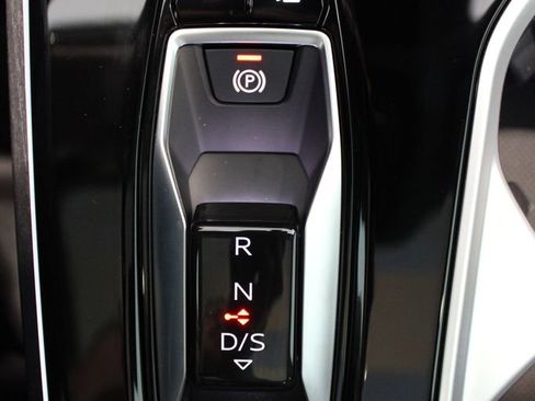 New 2026 Audi A6 Premium Plus AWD/4WD image 15