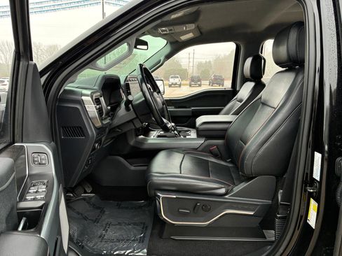 Used 2023 Ford F150 Lariat image 13