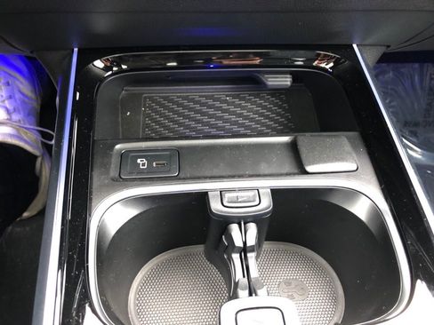 New 2023 Mercedes-Benz EQB 300 4MATIC image 27